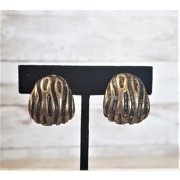 Vintage Clip On Earrings - Unusual Chunky Gold Tone with Design 1" - Picture 1 of 4